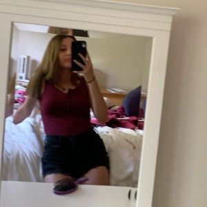 Meet your Posher, Kaitlyn